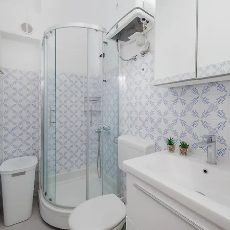 Apartamento A8 *